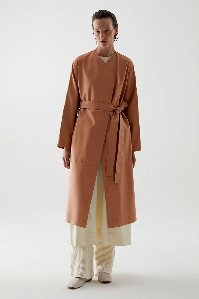 cos_collarless_leather_coat_690.jpg