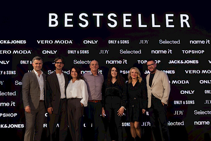 bestseller_pr_package-6.jpg
