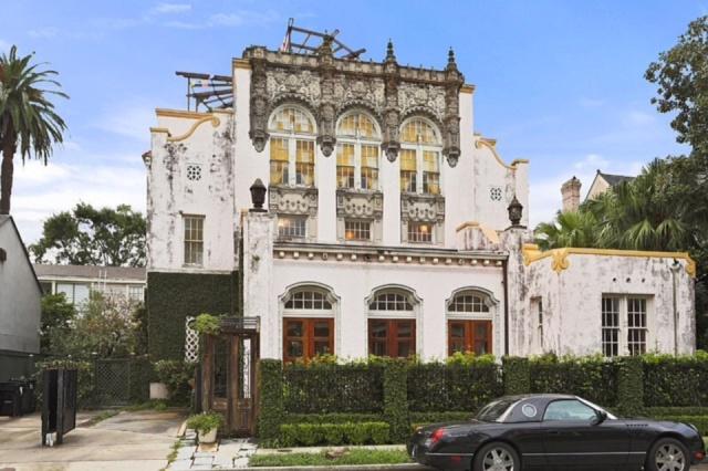 beyonce-jay-z-nola-mansion-5815-01-640x426.jpg