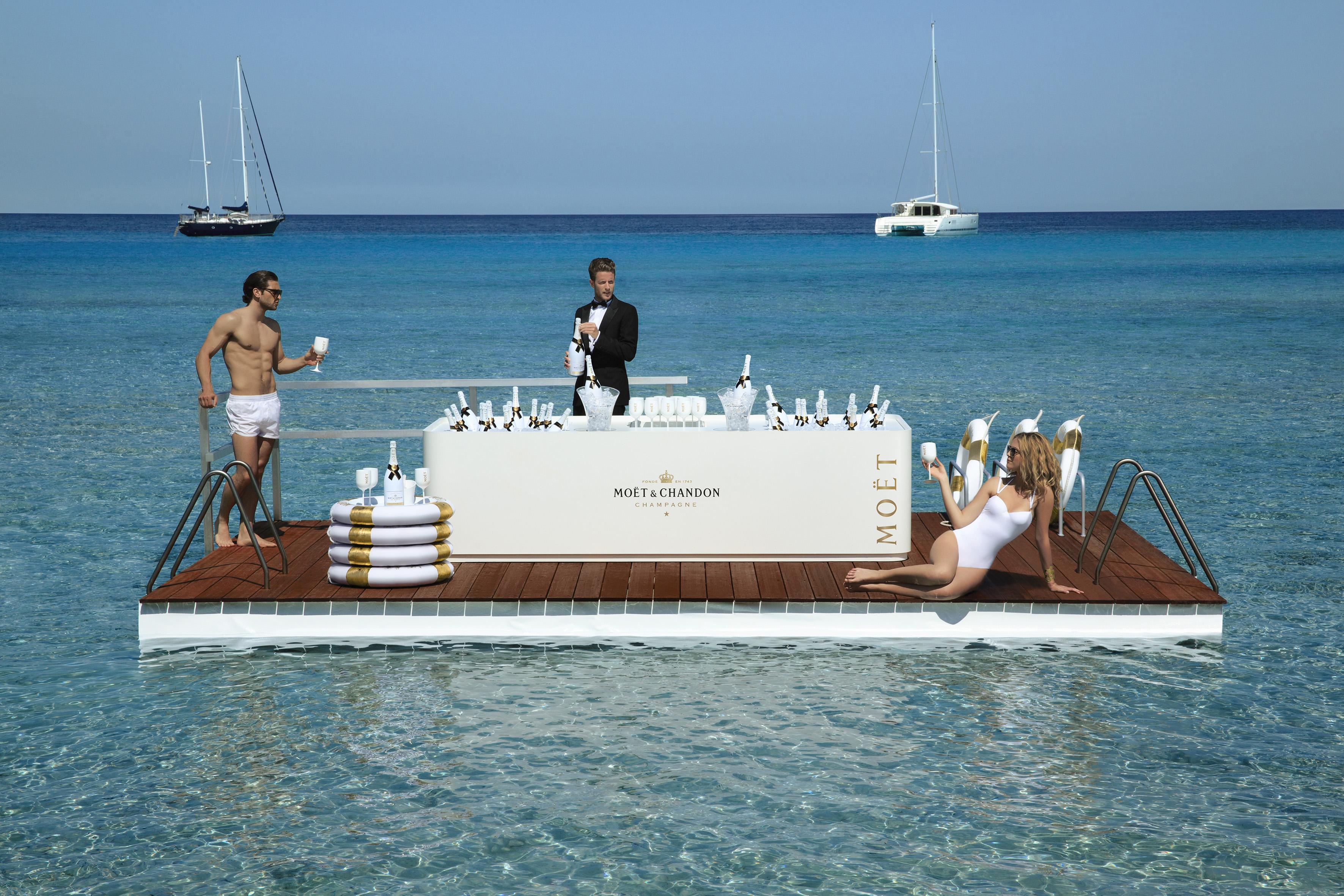 c2_a9_mo_c3_abt_chandon_mo_c3_abt_ice_imp_c3_a9rial_the_floating_terr.jpg