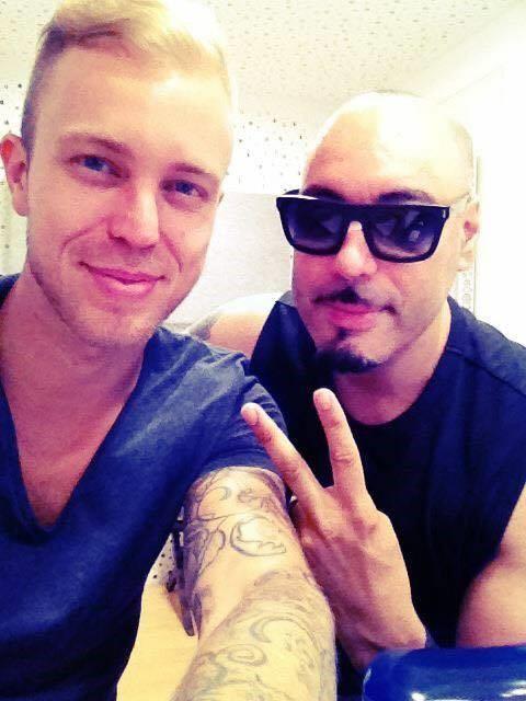 roger_sanchez_in_mike_vale-_12__december-_kurzschluss.jpg