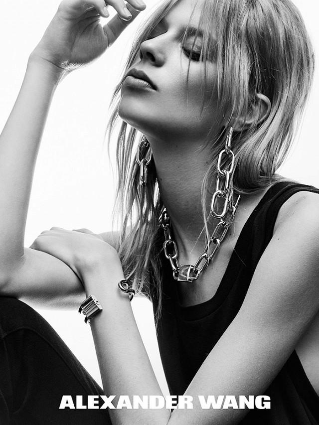 alexander-wang-jewellery-is-finally-available-1602230-1450435127_640x0c.jpg