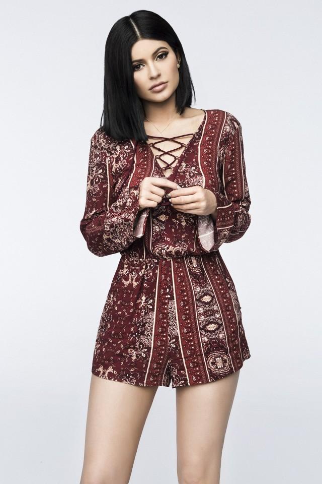 its-here-shop-kendall-and-kylies-cute-new-pacsun-collection-1625239-1452910871_640x0c.jpg